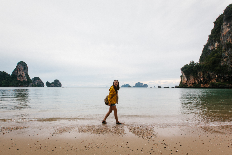Illustration for article titled Visit Thailand, Climb Rocks